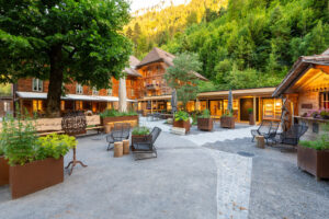 Utilizzo del calore di scarto: l'Hotel Kemmeriboden Bad risparmia migliaia di litri di gasolio per riscaldamento ogni anno.